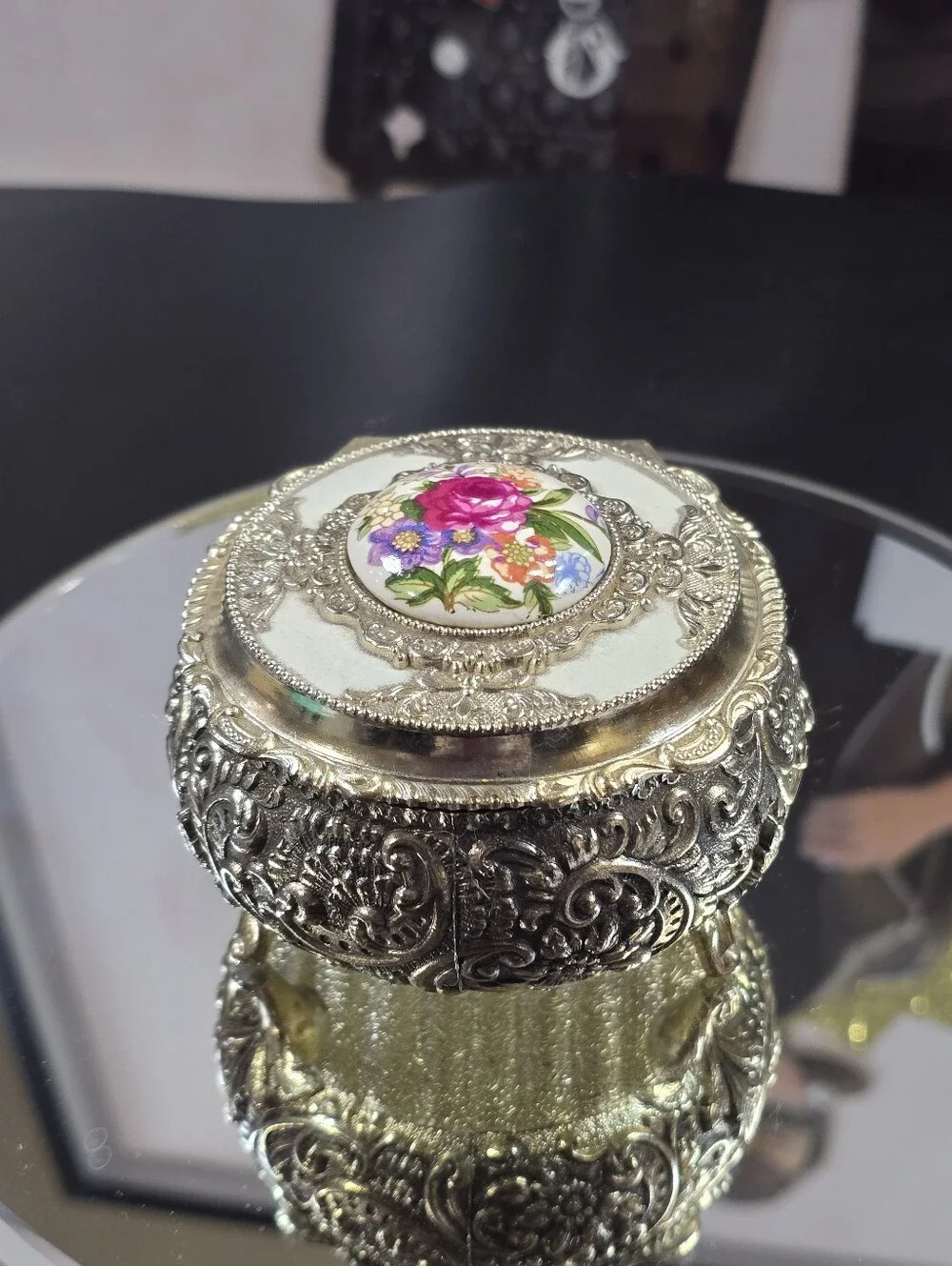 Vintage Bijoux Silver Tone Floral Round Porcelain & Metal Trinket Box
